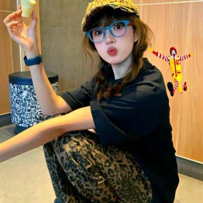 高三女生部落格